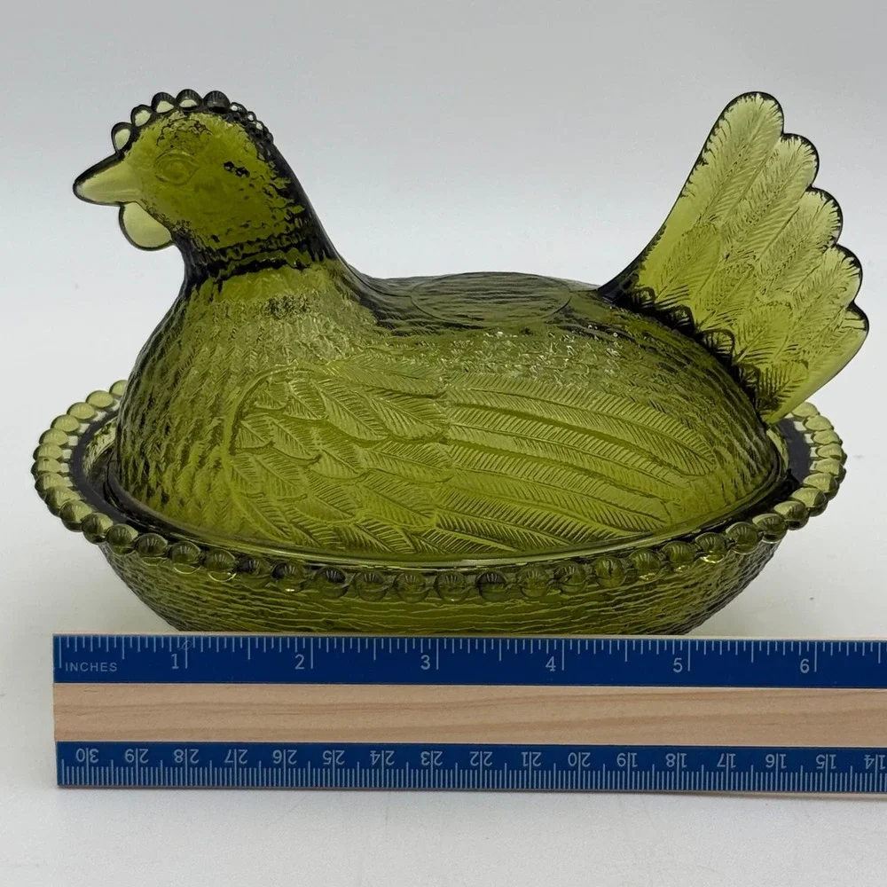 Victorian vintage olive